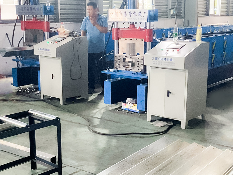 Detachable Container House Beam Roll Forming Machine