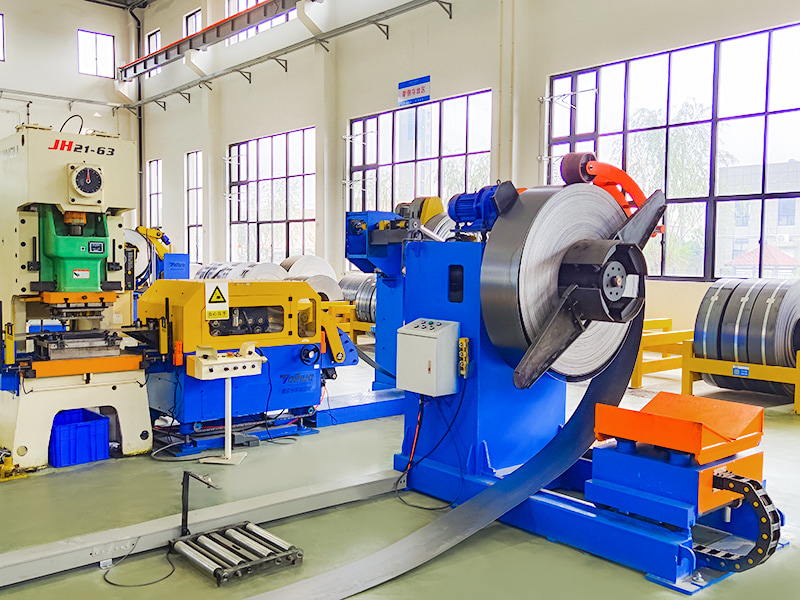 Steel Coil Hydraulic Uncoilers 