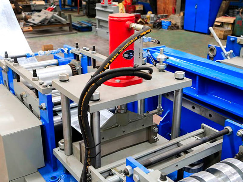 C47-147 Type Fully Automatic Purlin Roll Forming Machine