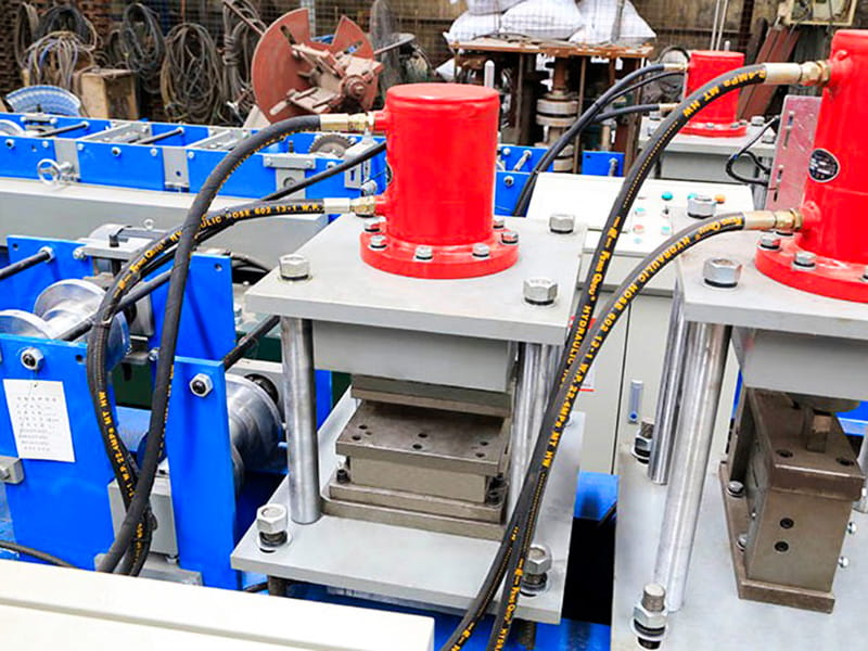 C47-147 Type Fully Automatic Purlin Roll Forming Machine